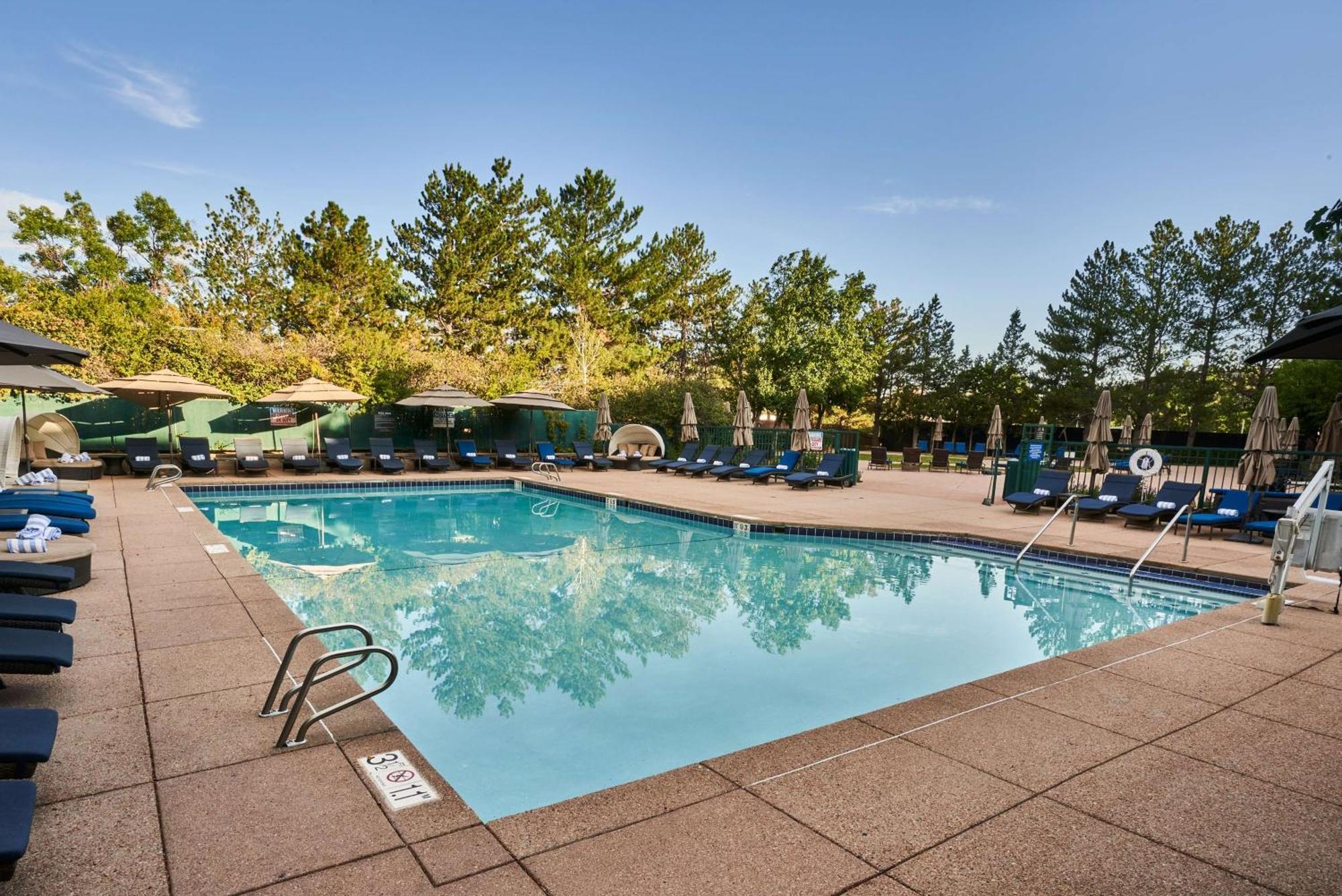 אנגלווד The Inverness Denver, A Hilton Golf & Spa Resort מראה חיצוני תמונה